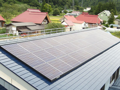 太陽光発電　段差解消パネル